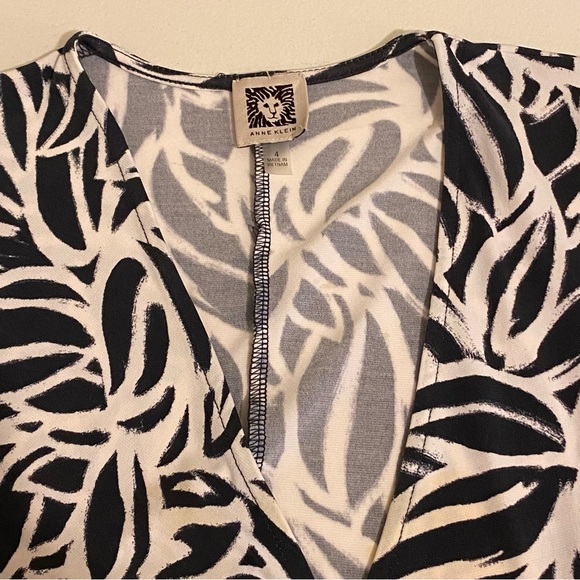 Anne Klein Multi Color Size 4 V-Neck Abstract Print Wrap Quarter Sleeve Dress - Picture 10 of 12